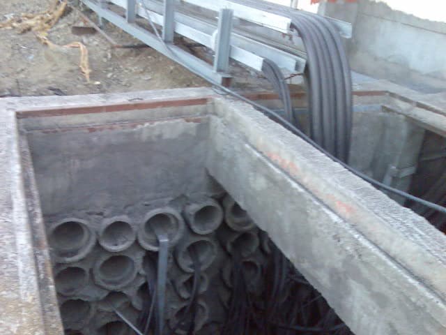 Roof-mounted earth flat connection part of the lightning protection system, diverting strike energy safely to ground.